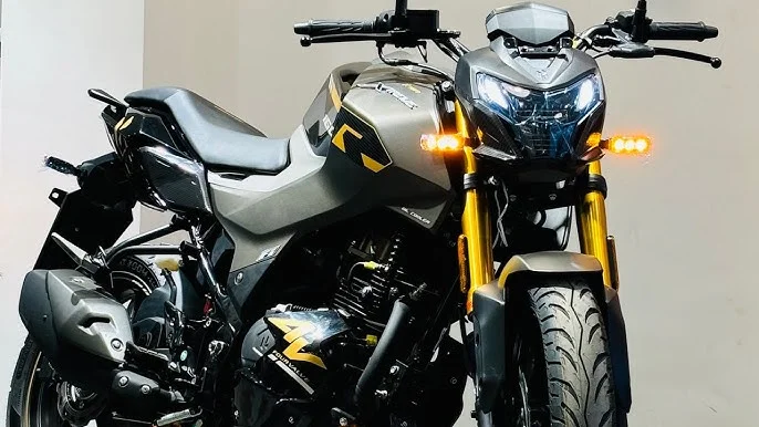 पावरफुल इंजन के साथ आया Hero Xtreme 125R, प्रीमियम लुक के साथ मिलेगा 66 kmpl का तगड़ा माइलेज