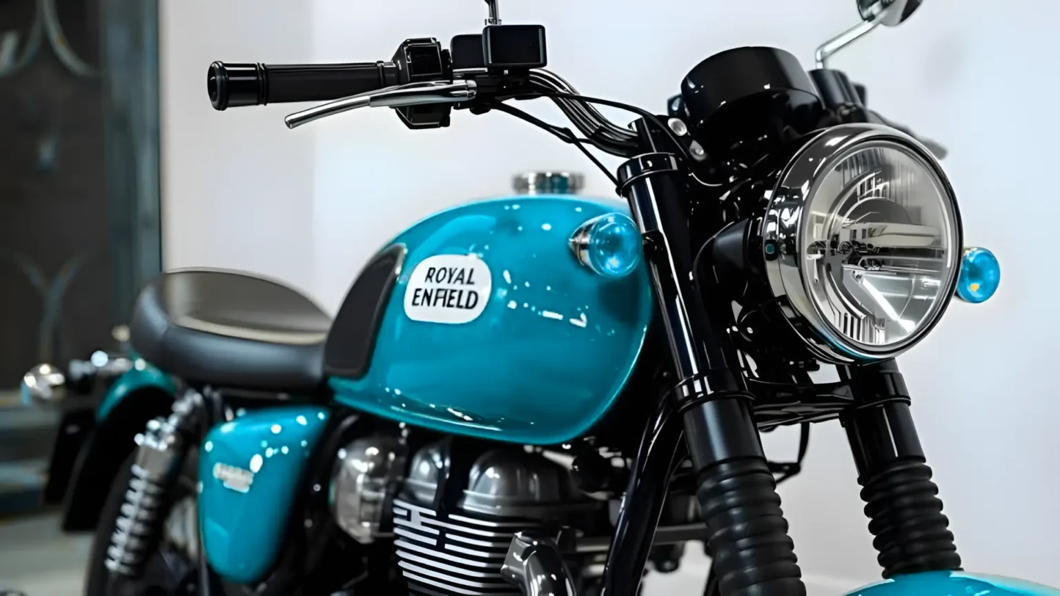 इंडिया का फौलादी लोहा डिजाइन में launch हुई Royal Enfield 350 बाइक, 37KMPL माइलेज के साथ मिलेगा लग्जरी लुक